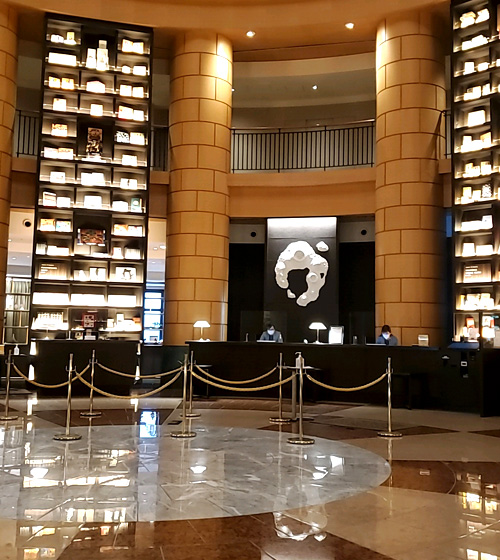 the_basics_FUKUOKAフロント