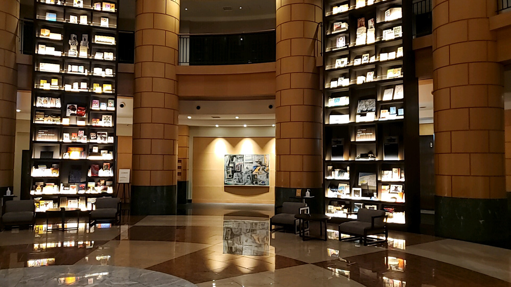 the_basics_FUKUOKAロビー2